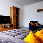 Getaway Discrete And Cozy * Brašov