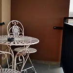 Getaway Discrete And Cozy Apartmán