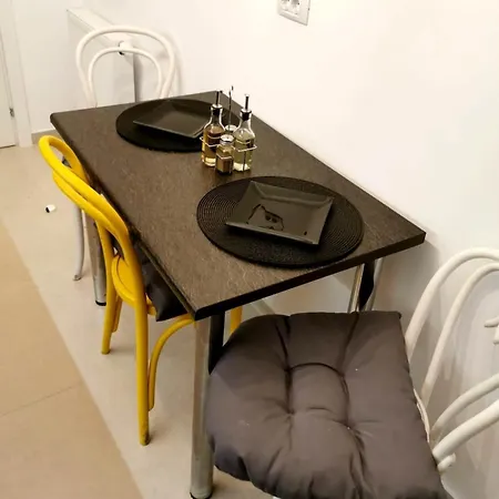 Getaway Discrete And Cozy