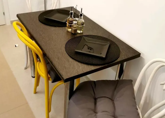 Getaway Discrete And Cozy